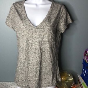 Gap simple v neck tee